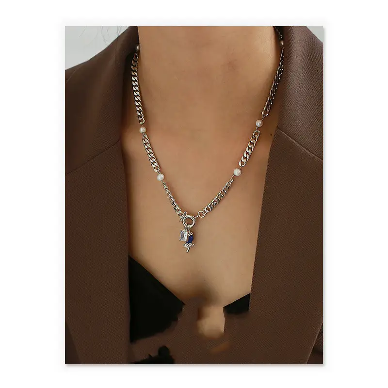 Brass Zircon Love At First Sight Rose Pendant Necklace