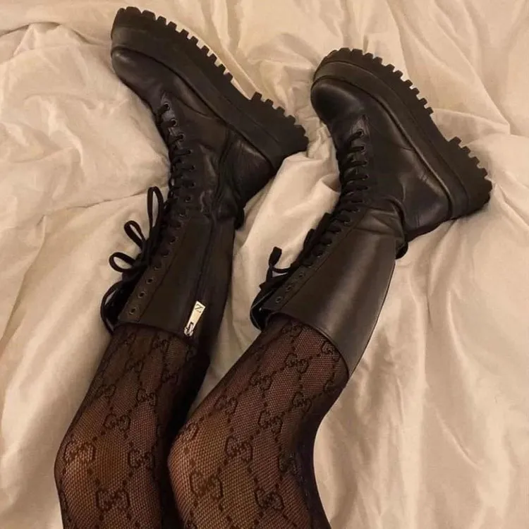 Breathable Platform Lace-up Mid-tube Martin Boots - Black