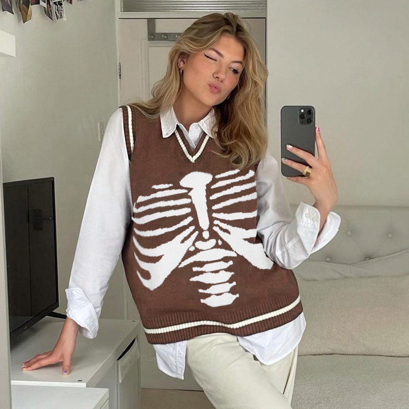 Fashion Women's V-neck Sternum Contrast Color Long-sleeved Woolen Pullover For Women