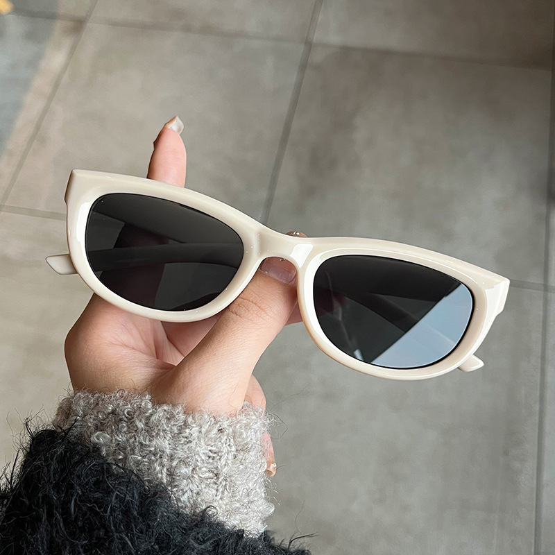 Title 11, Retro Black Cat Eye UV Resistant Sunglasses