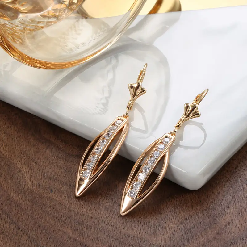 Exquisite Leaves Zirconia Earrings Female Fashion