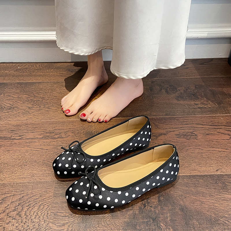 Polka Dot Bow Ballet Flats, picture 6 of 6