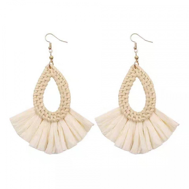 Holiday Style Hand-woven Rattan Raffia Earrings