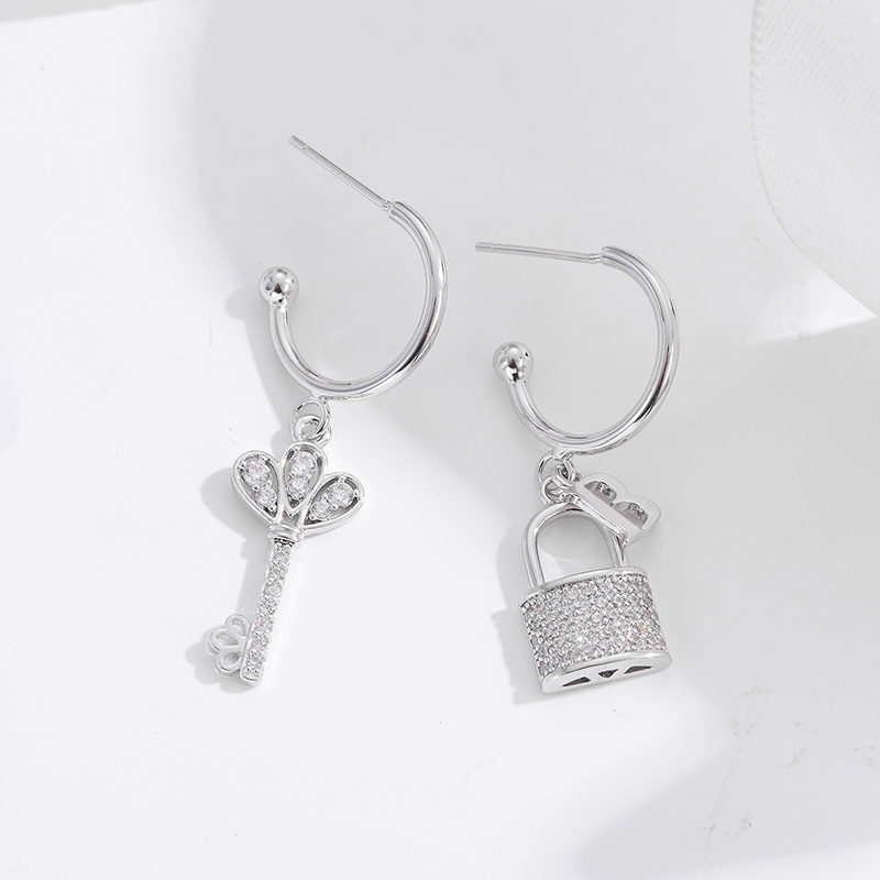 New Style Earrings, High-end Earrings