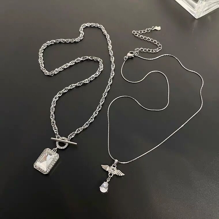 Fade-Free Titanium Chain Hip Hop Sweater