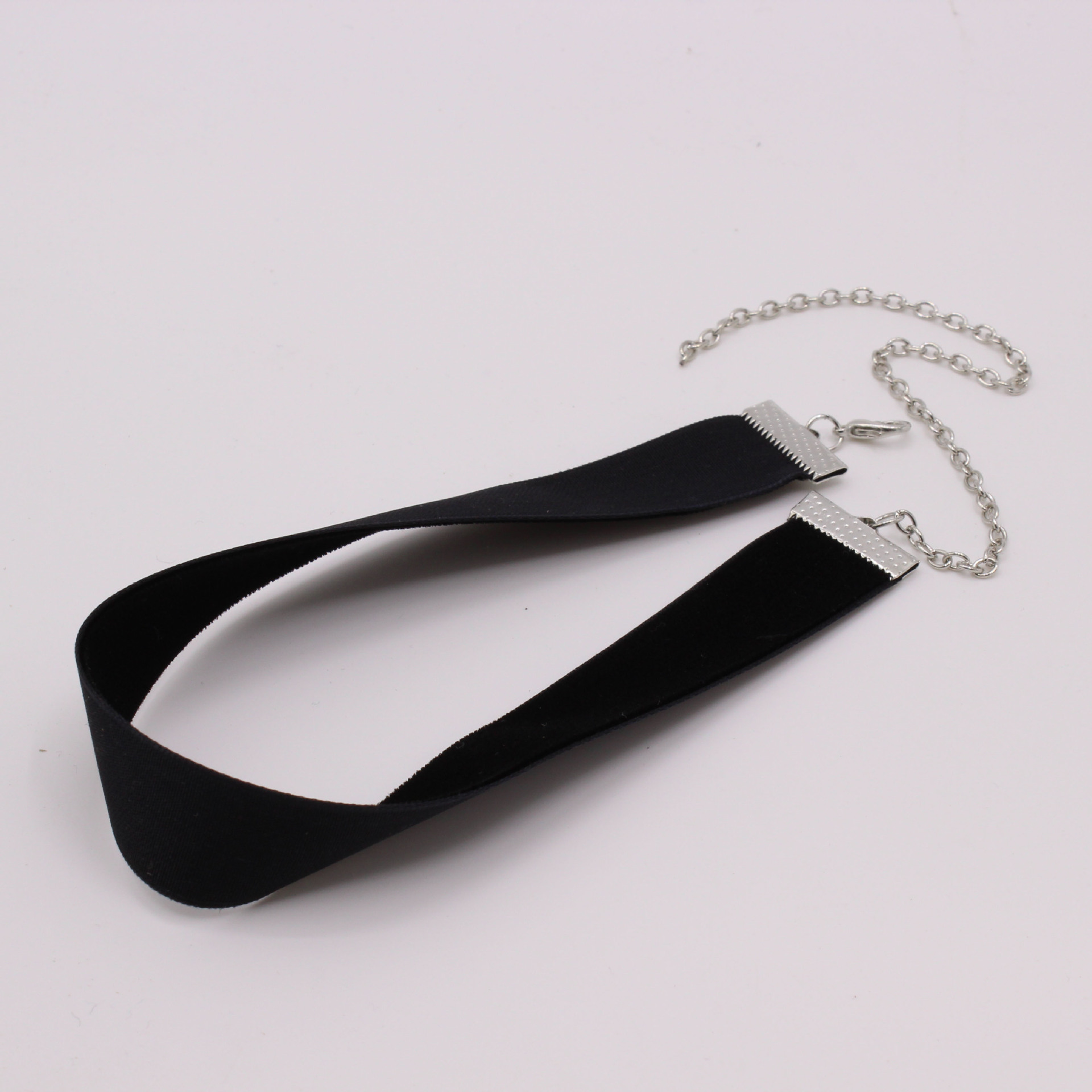 Fashion Ladies Simple Velvet Belt Necklace