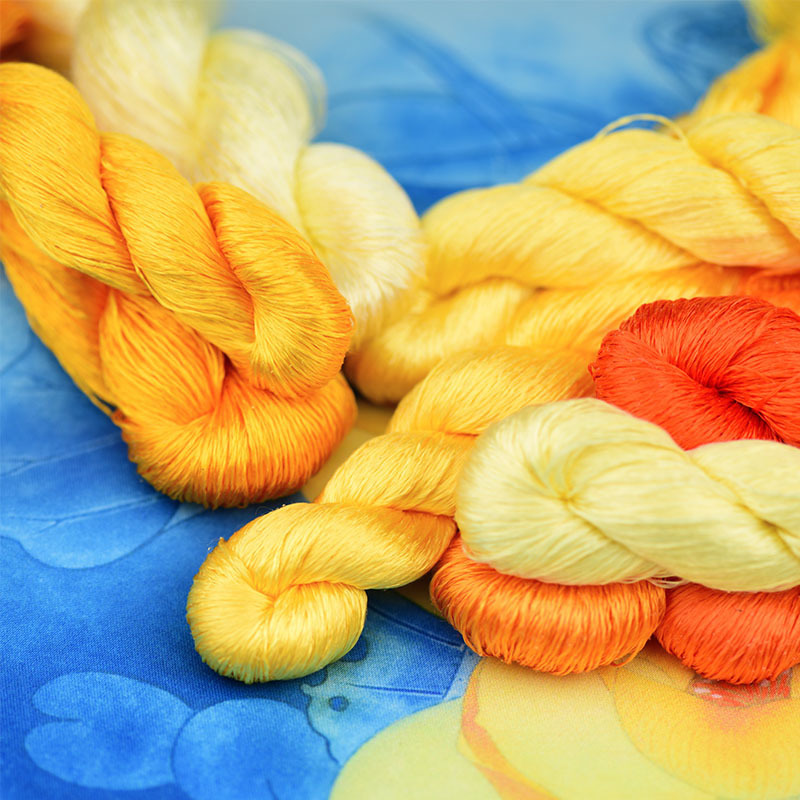 Hand-embroidered Silk Thread Tangled — image 1