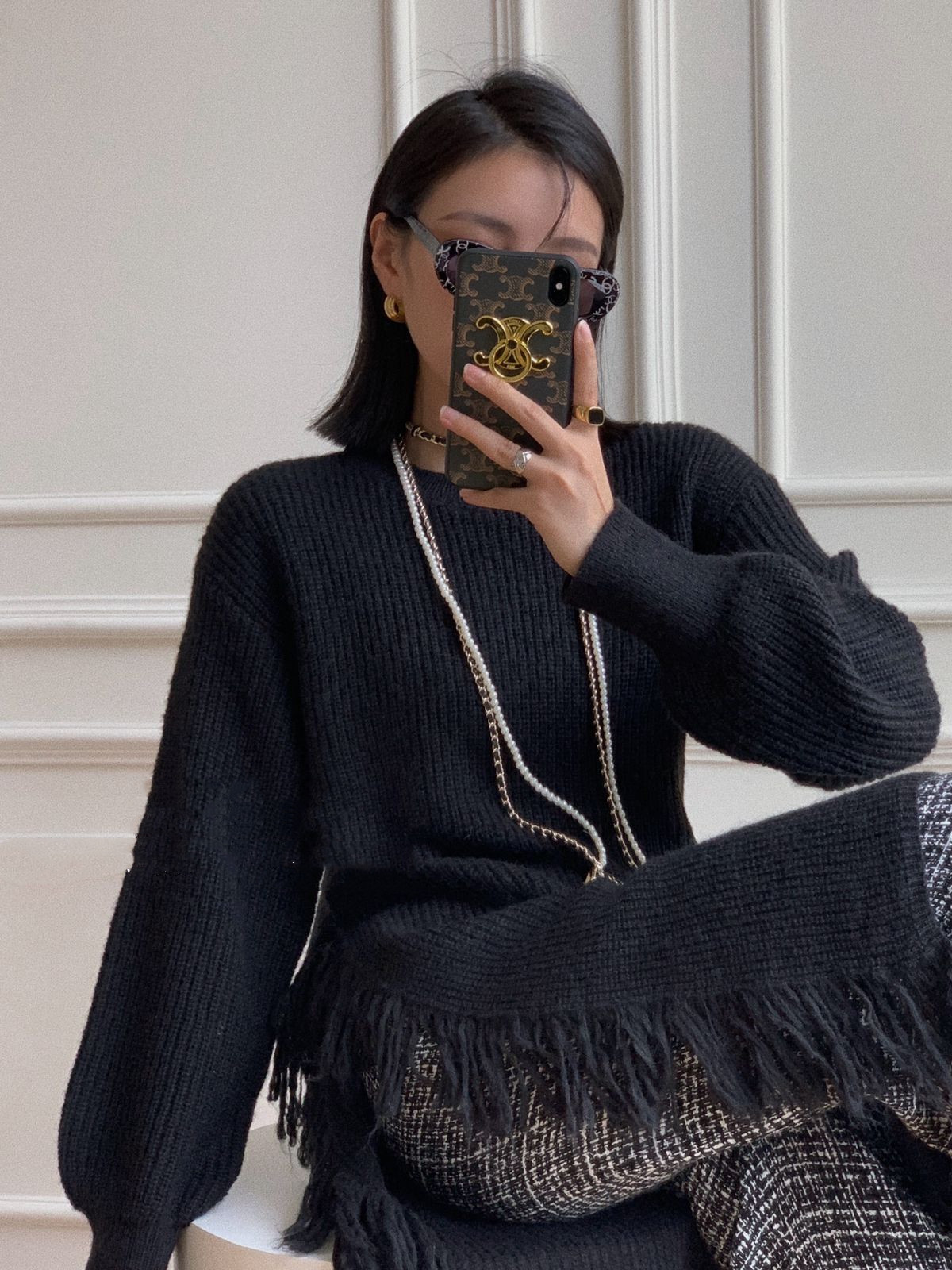 Mid-length Slit Tassel Design Knit Sweater
