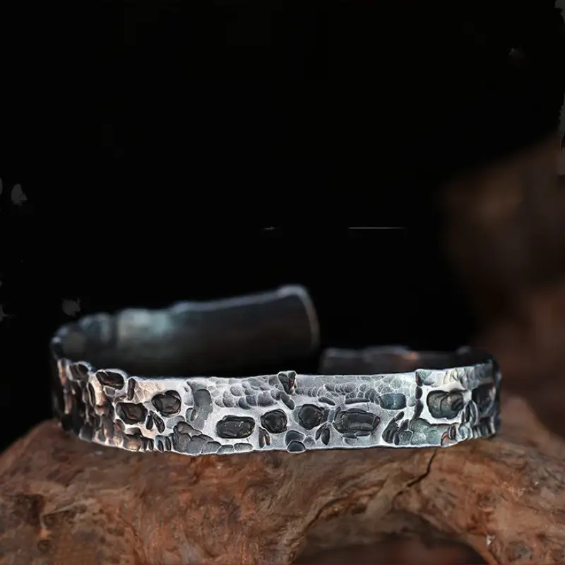 Men's Retro And Domineering Creative Opening Wide Bracelet