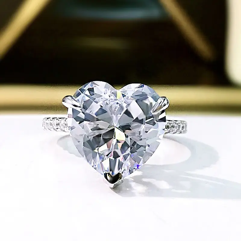 Simple Personality 7.5 Carat Heart Shaped Ring