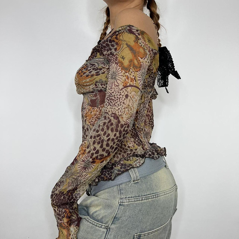 Trendy Fake Two Pieces Vintage Mesh Wave Edge Plant Floral T-shirt Women