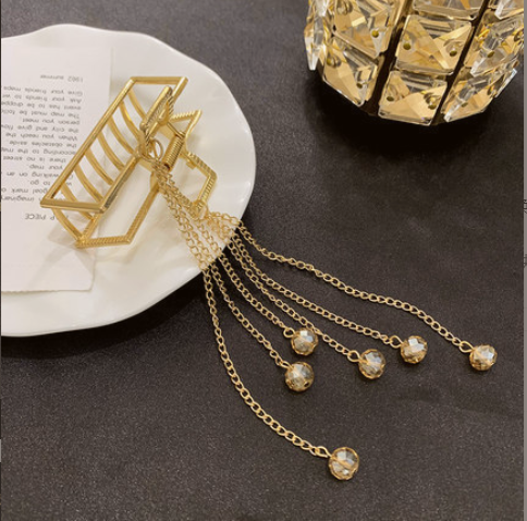 Metal Crystal Tassel Grip High Quality Sense