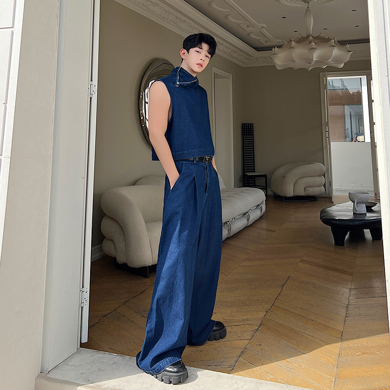 سترة جينز بياقة قائمة مع بدلة جينز بروفايل