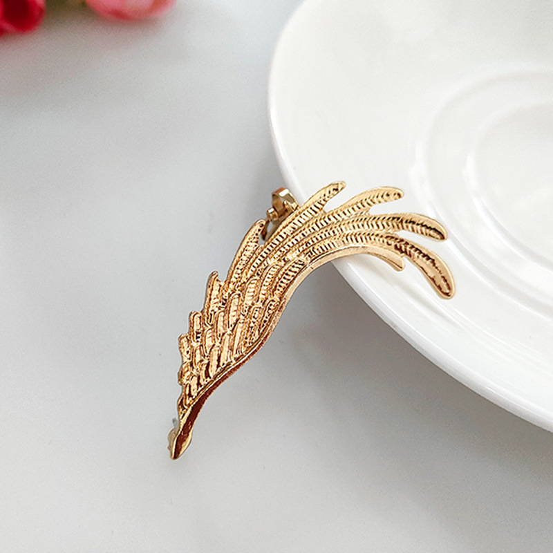 Ladies Punk Angel Wings Feather Ear Clips