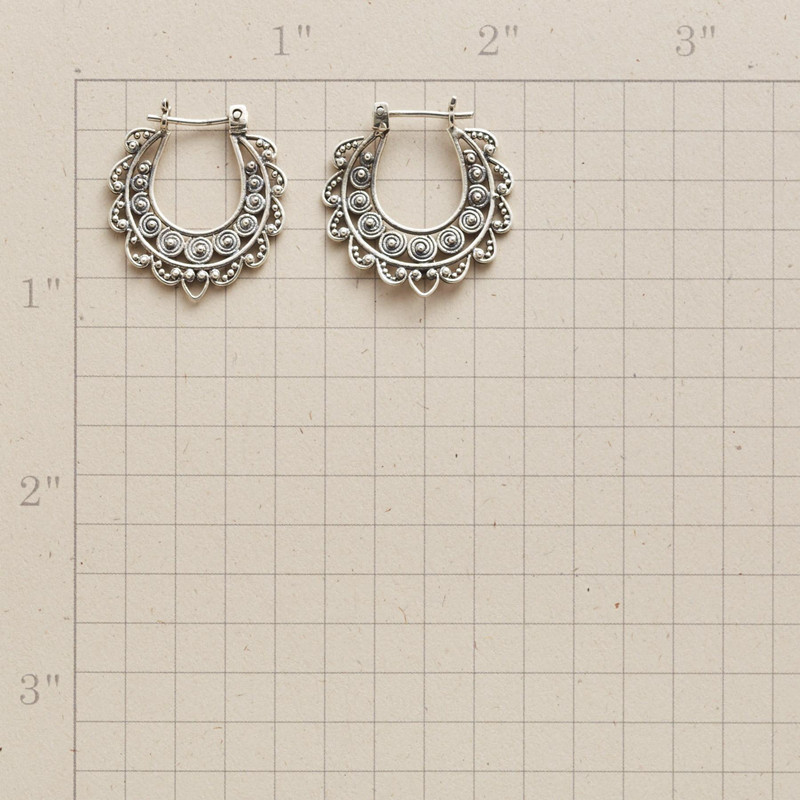 Title 1, Long Antique Hollow Geometric Stud Earrings