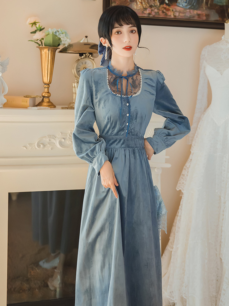 Retro Gentle Temperament Velvet Stitching Over The Knee Dress