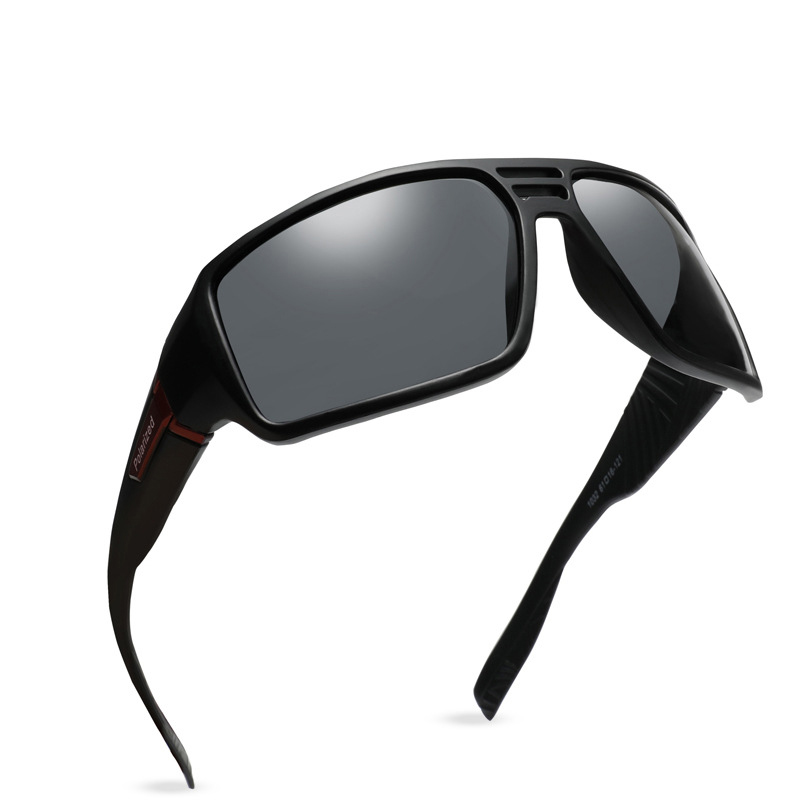 Title 1, Sporty polarized sunglasses