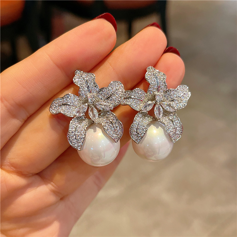 Title 3, S925 Silver Needle New Full Diamond Lily Flower...