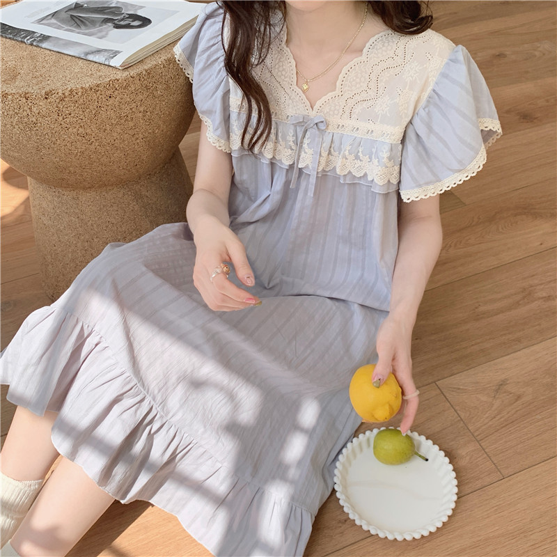 Title 7, Sweet Short-sleeved Household Skirt For Women