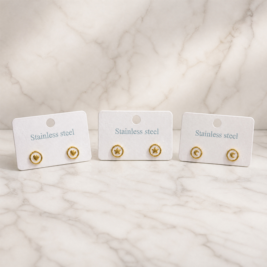 Cercei Stud din oțel inoxidabil placați cu aur 18K pentru femei, Cercei Mini Stud Tiny Circle Star Moon, Cercei Minimalist Hipoalergenic Daily Ear Bijuterii