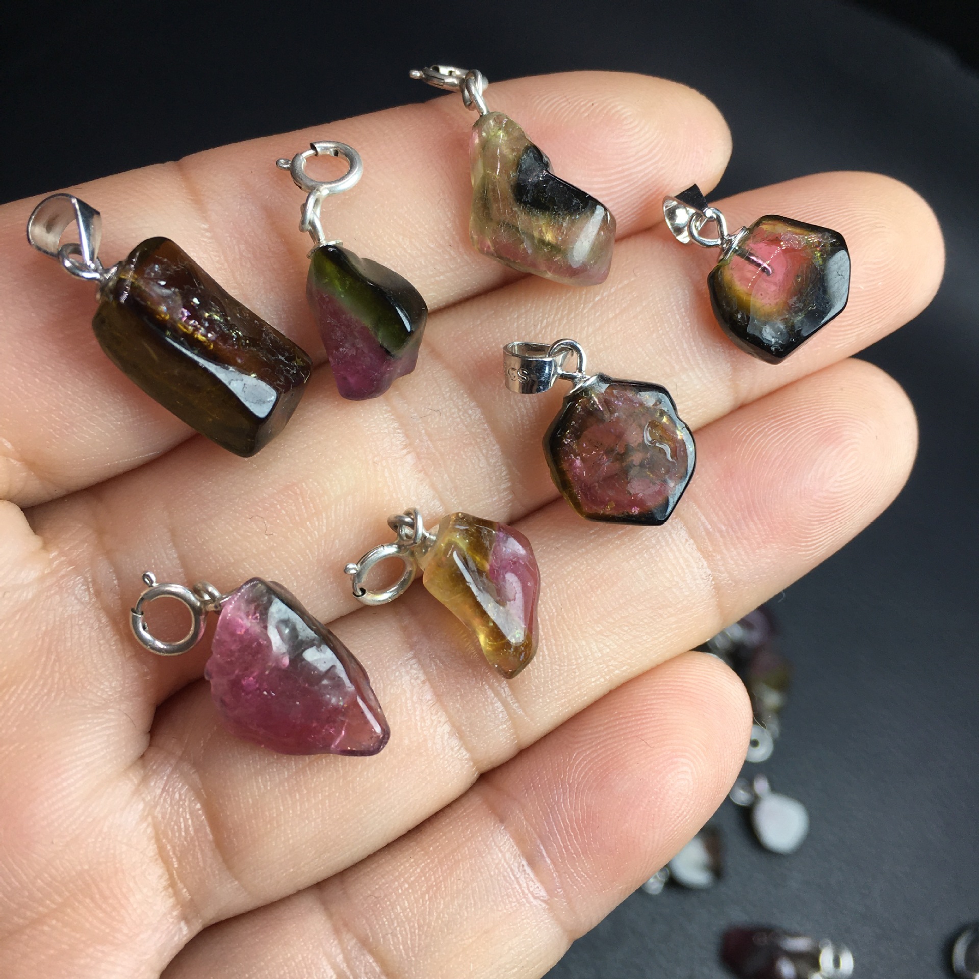 Title 5, Natural Tourmaline Rough Stone Inlaid Pendant D...