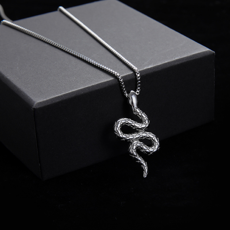 Fashion Personality Snake Pendant For Men