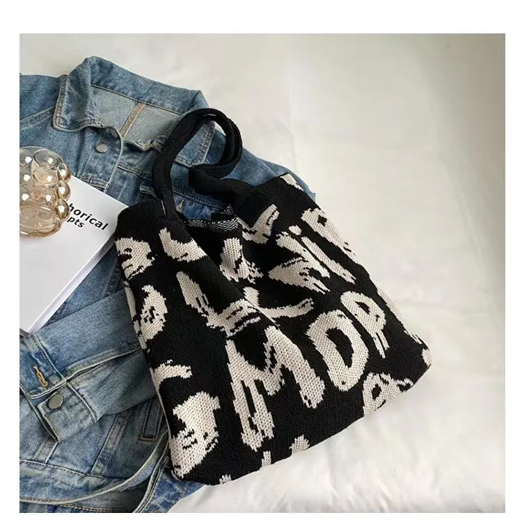 Letter Printed Knit Bag Fashion Shopping Shoulder Bag Large Capacity Handbag - White