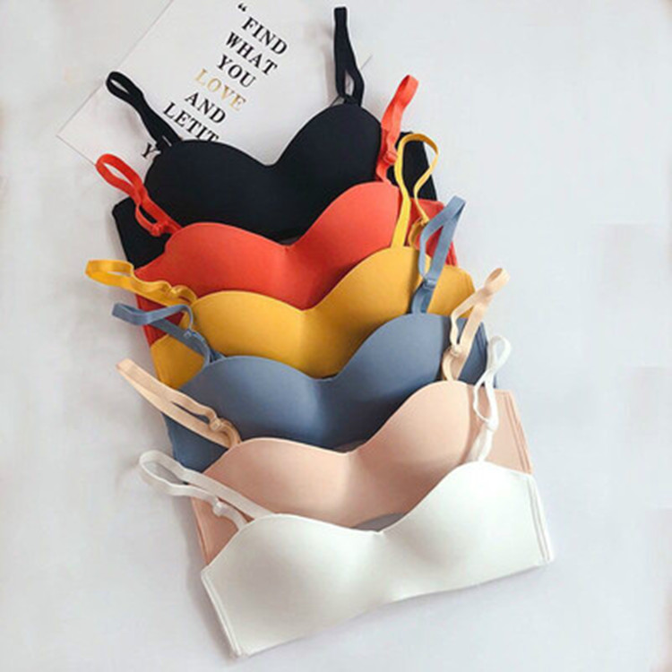 Title 2, Marshmallow breast tucking bra