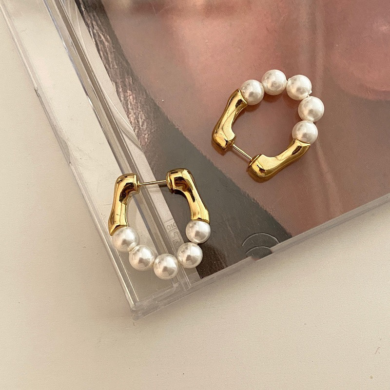 Title 4, Fashionable temperament pearl earrings, front a...