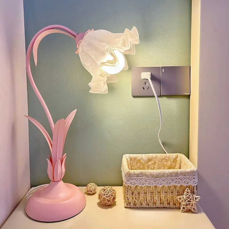 Bedside Flower Minimalist Creative Lily Of
