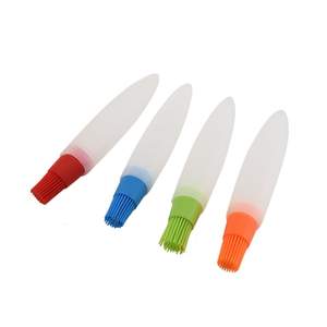 Title 7, Silicone BBQ Brush Baking Squid Whisk