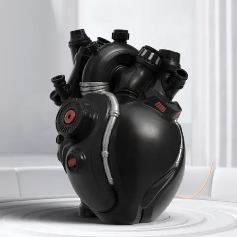 Cyber Punk Simulation Heart Vase Ornament Creative Technology Halloween