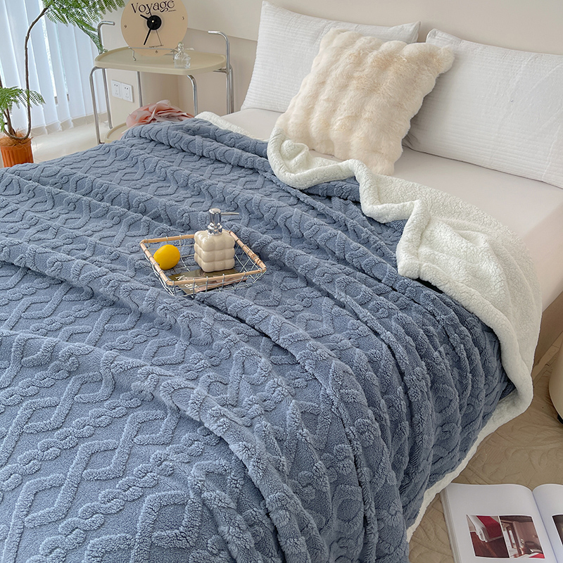 Reversible Jacquard Sherpa Throw Blanket, picture 4 of 4