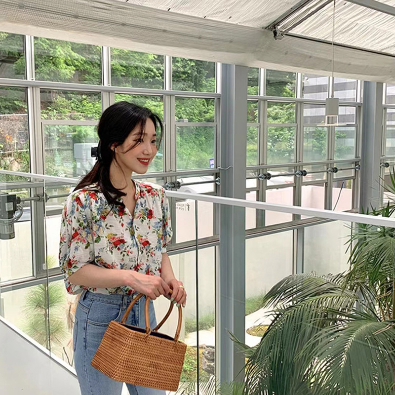 French Elegant Temperament Floral Lapel Short-sleeved Shirt Women