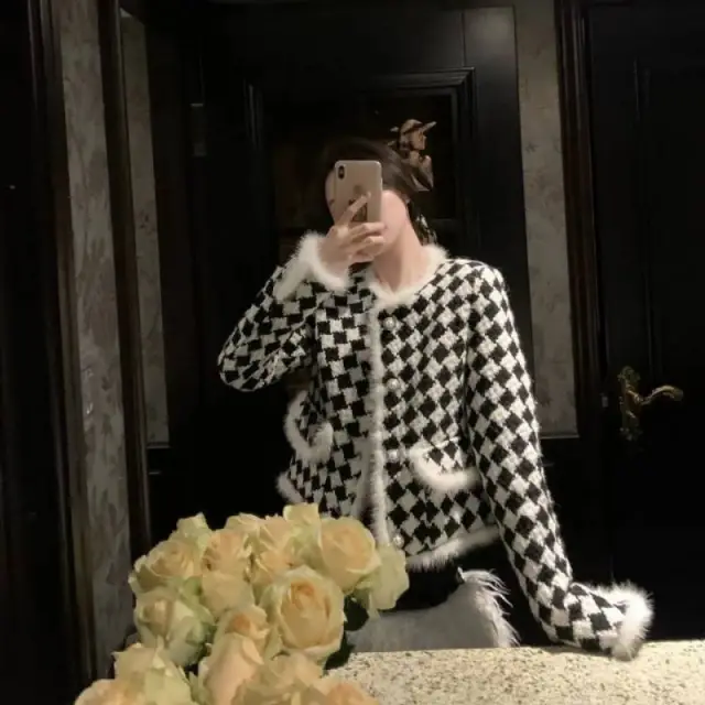 Ladies Style Checkerboard Plaid Cotton Short Coat Women Thick Cotton Section - Shop at LoveMi