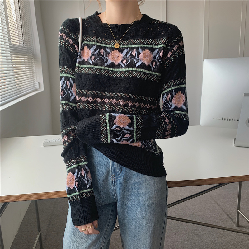 Design Loose Long Sleeved Sweater Top Women