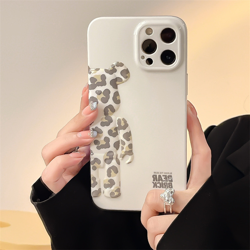 White Leopard Print 13 Mobile Phone Case - Image 3