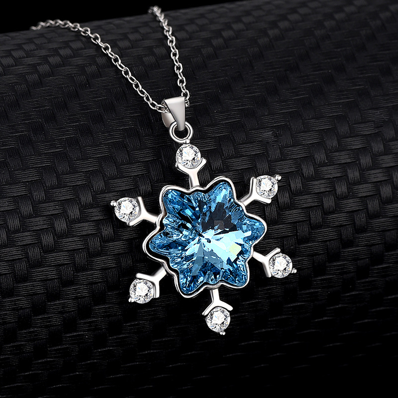 Women's Fashion Personality Sterling Silver Snowflake Necklace