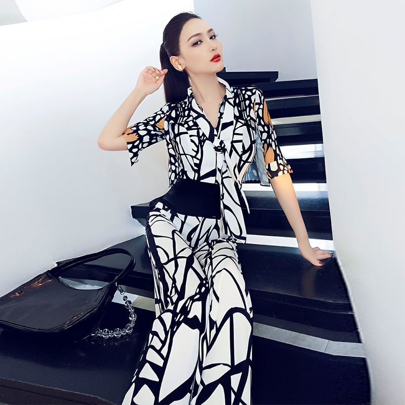 Printed Wide-Leg Jumpsuit, picture 4 of 5