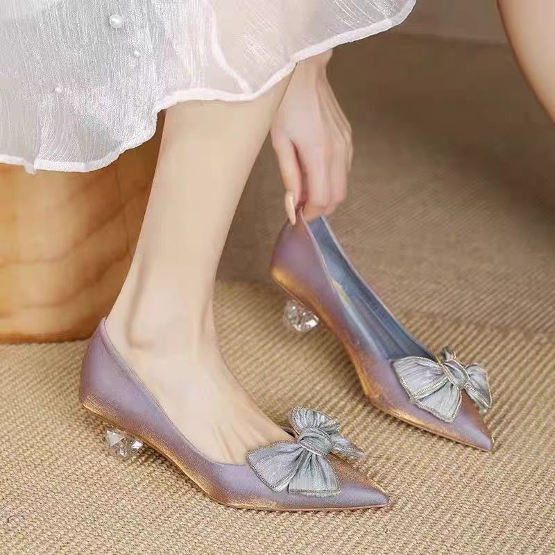 French Style Pointed Toe Chunky Mid-heel Single Shoes With Bow Detail, Fabric Upper, Design-oriented Niche Temperament Celebrity Style Dress Matching Pumps