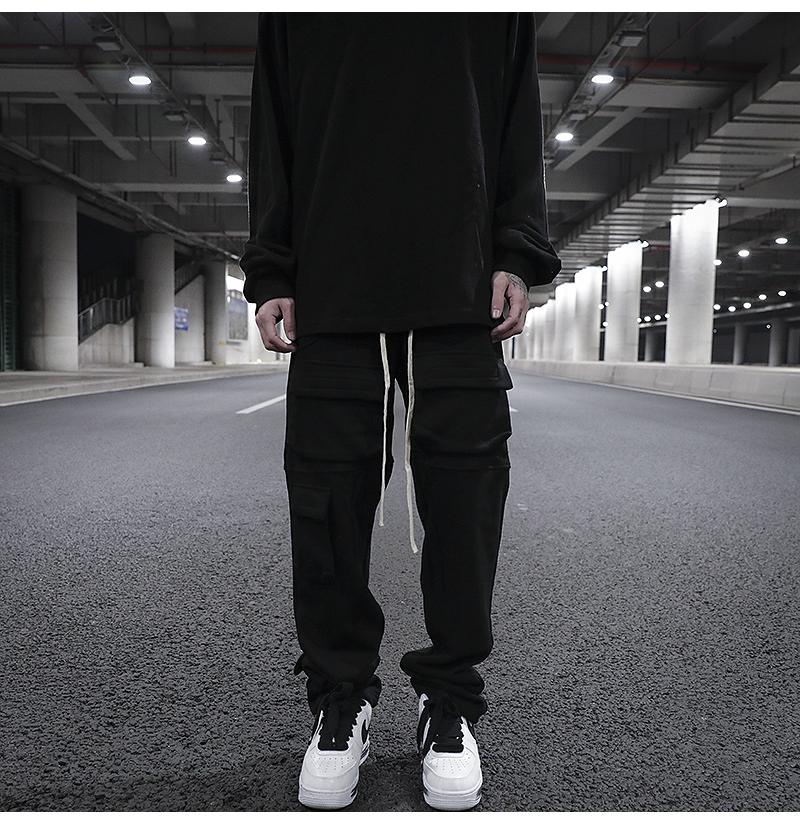 Title 4, Multi-Pocket Straight Split Jogginghose mit Kor...