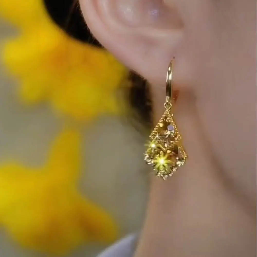 Women's Luxury And High Sense Of Atmosphere Earrings