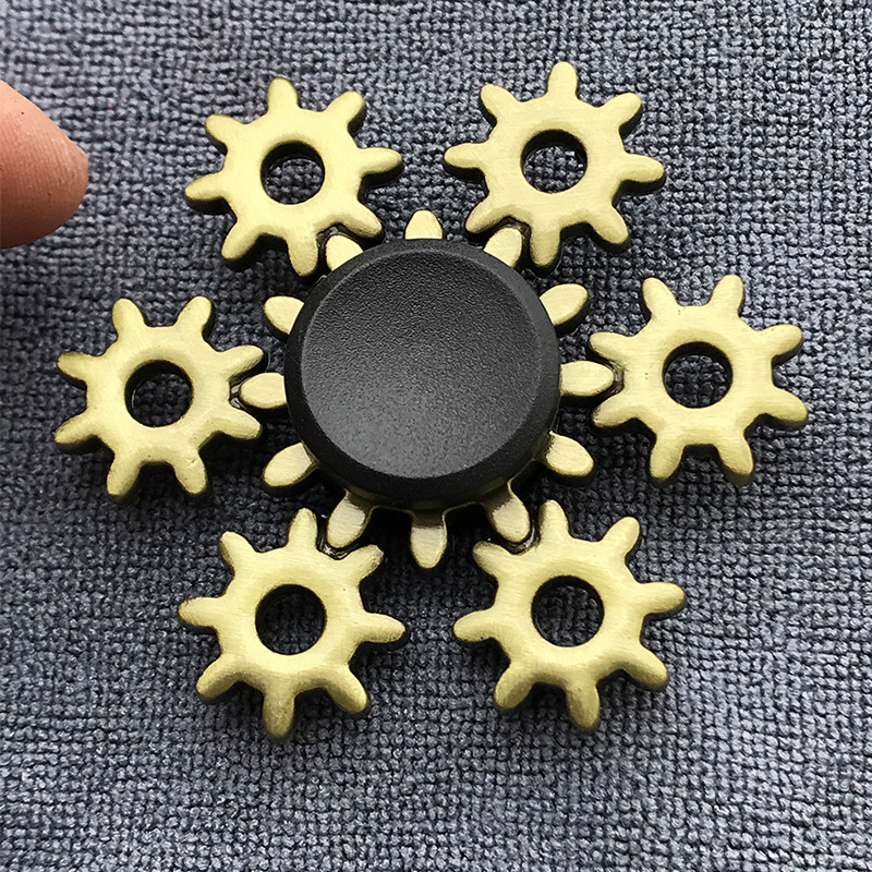 Bronze Metal Fingers Fingertip Spinning Top (GT14)