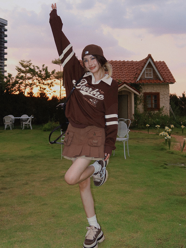 American College Style POLO Collar Sweater Woman