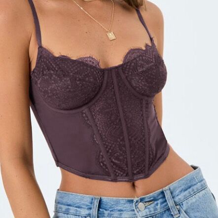 Title 2, Hollow Sexy Lace Pleated Tube Top Strap Women