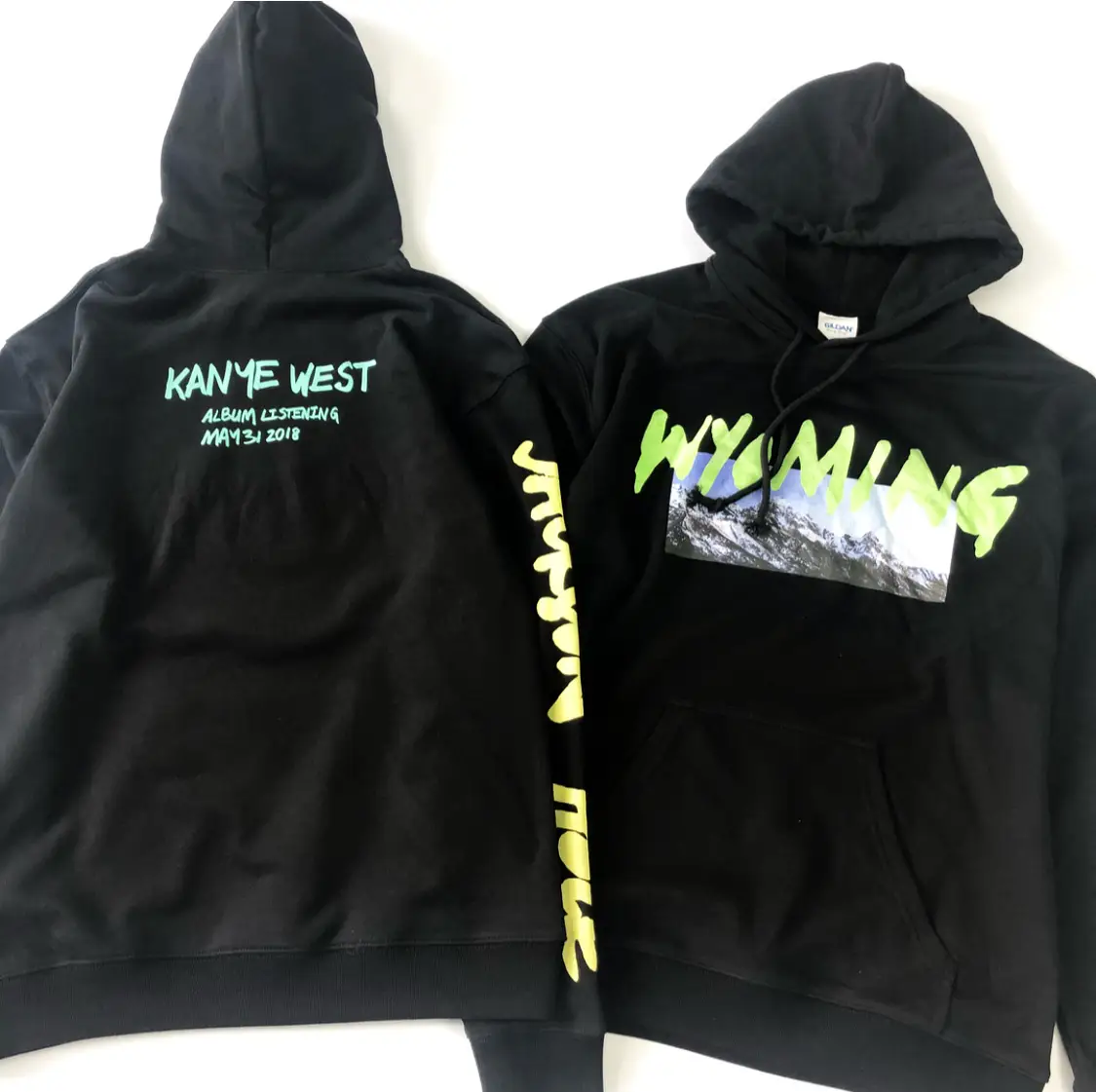 Snow Mountain Graffiti Letter Pattern Men's And Women's Loose Hoodie