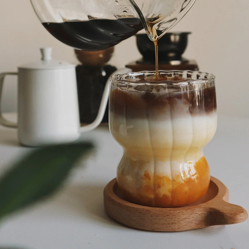 Creative Transparent High Temperature Resistant Milk Juice Cup