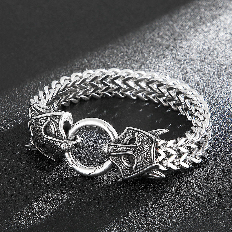 Leading Animal Men's Titanium Steel Locomotive Bracelet