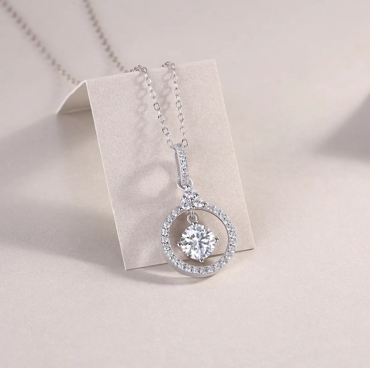 1Love Ring - A Fashionable And Luxurious Diamond Jewelry Pendant Set With 1-carat Moissan Diamond S925 Sterling Silver And Platinum Plating Prohibit TikTok sale