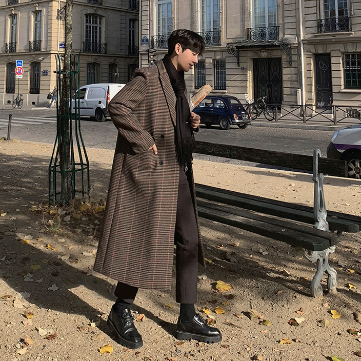 معطف صوفي متوسط الطول بنقشة مربعات